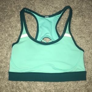 lululemon sports bra